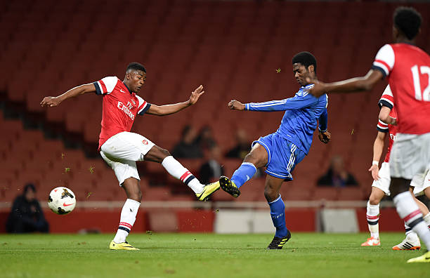 雷斯的加盟 雷斯的加盟