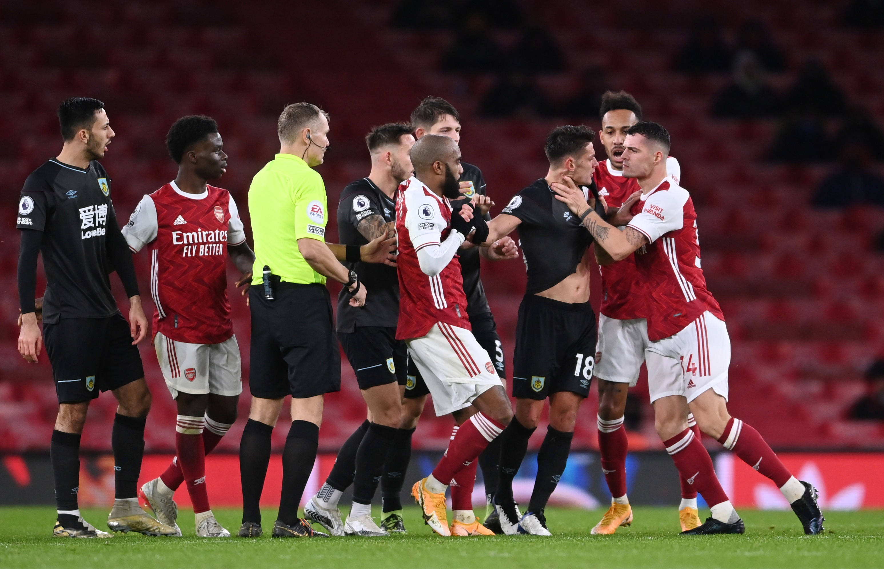 甲整体的竞 甲整体的竞